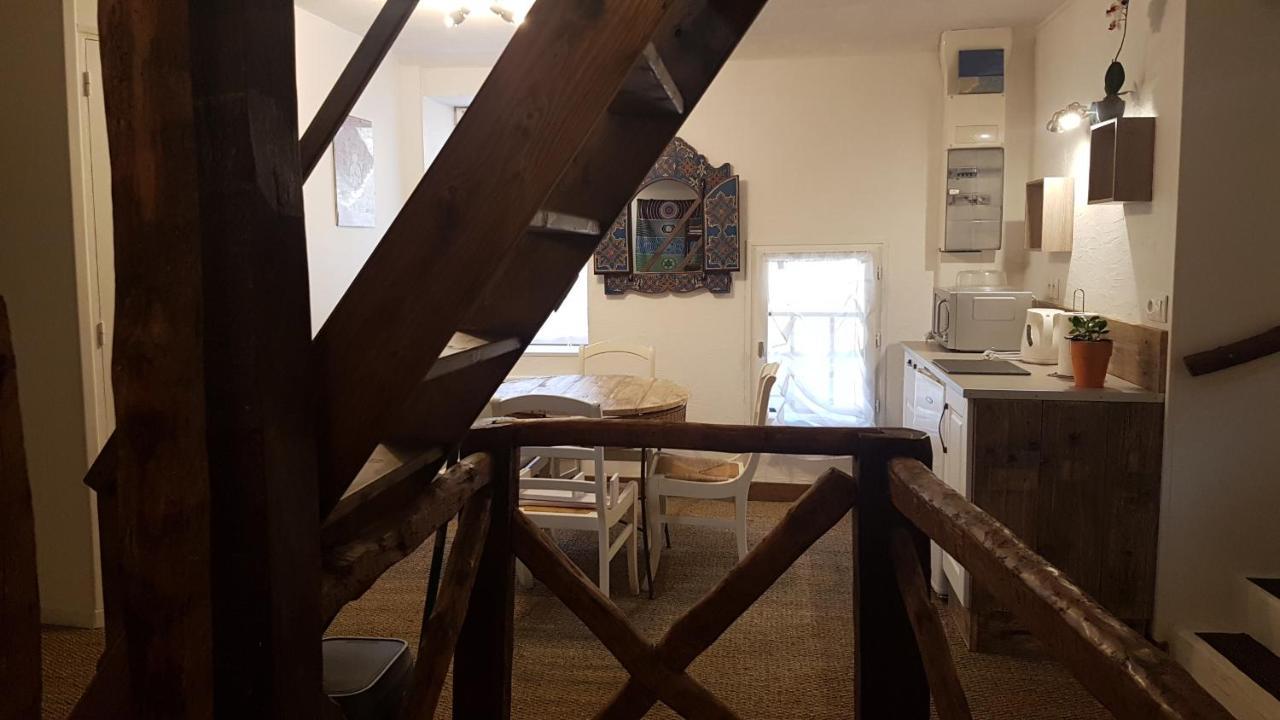 La Belmontaise Acomodação com café da manhã Beaumont-sur-Sarthe Exterior foto